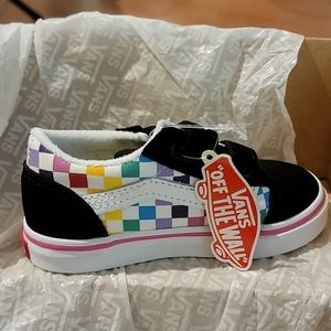 Vans old skool V size 7 black checkerboard (color)